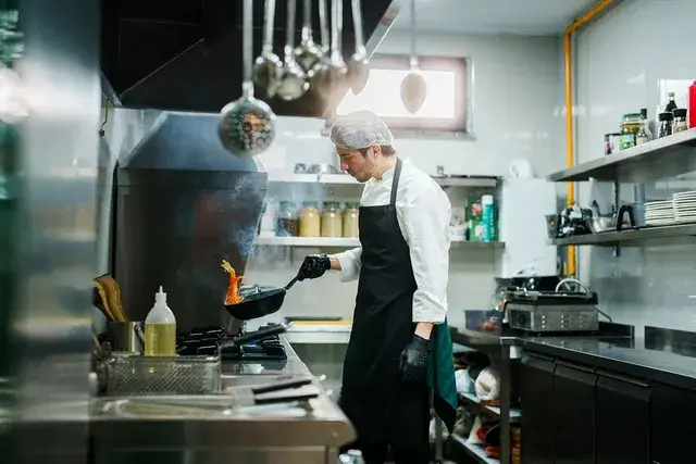spazzacamino-capra-marco-cantù-cappa-cucina-ristorante-professionale